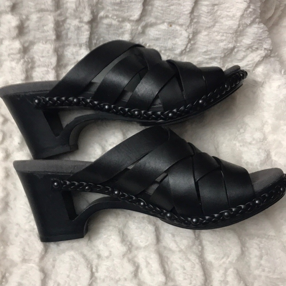NWOT Dansko sandals!